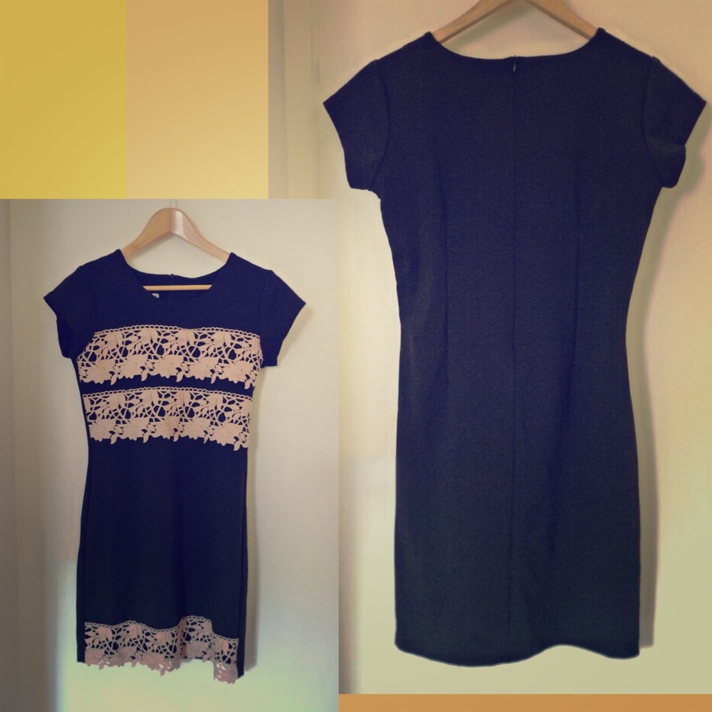 Black cotton dress with lace detail